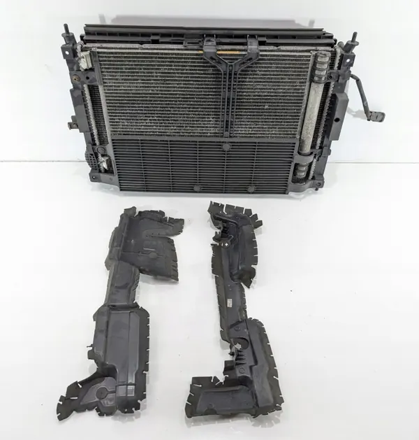 Jäähdytinpuhallin CITROEN C4 PICASSO II 1.6 HDI 13-17 image 2