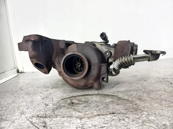 Turbocompresor con colector Opel Astra H 1.9 CDTI image 5