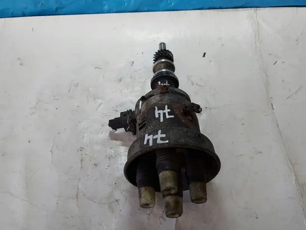 Distribuidor de encendido Ford OE 87HF 12100 AA - Usado image 7