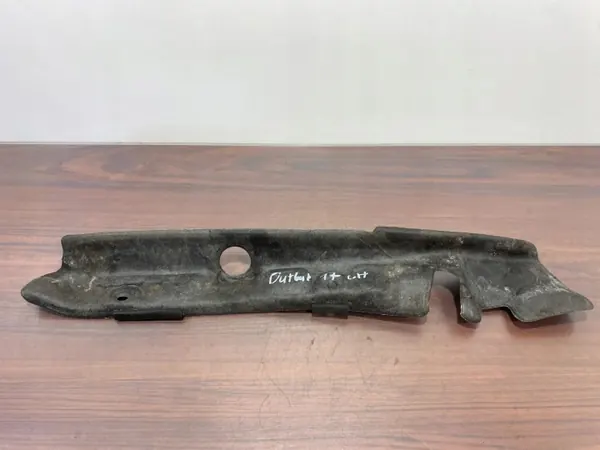 Guardabarros Subaru Outback OEM FBZ29059 - Usado image 3