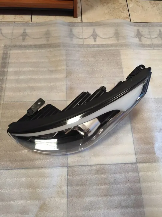 Faros izquierdo Hyundai IX30 Lift 2013-2015 OEM 921012S620 image 5