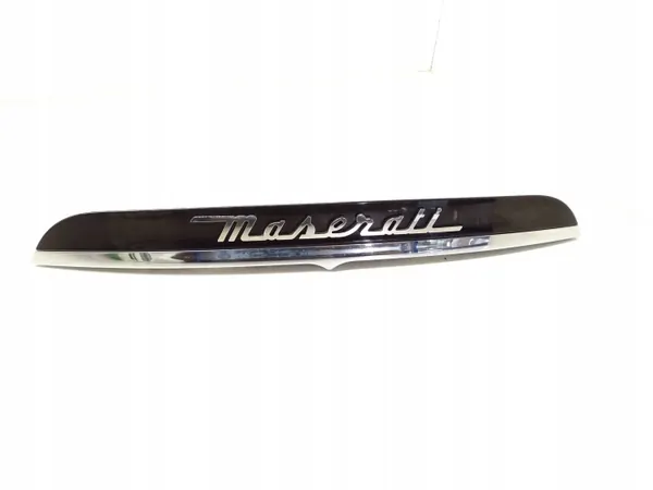 Maserati Ghibli III Bagagelucklist OEM 670010758 image 2