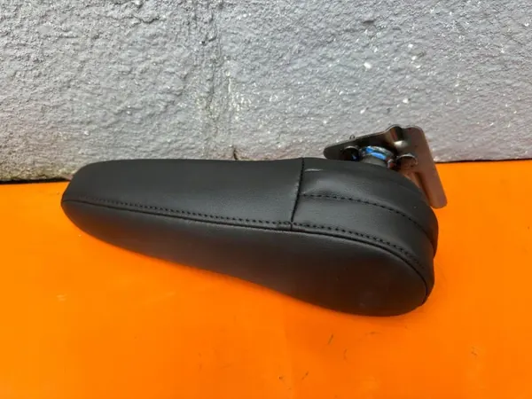 Accoudoir conducteur OPEL MOKKA X cuir noir OEM image 2