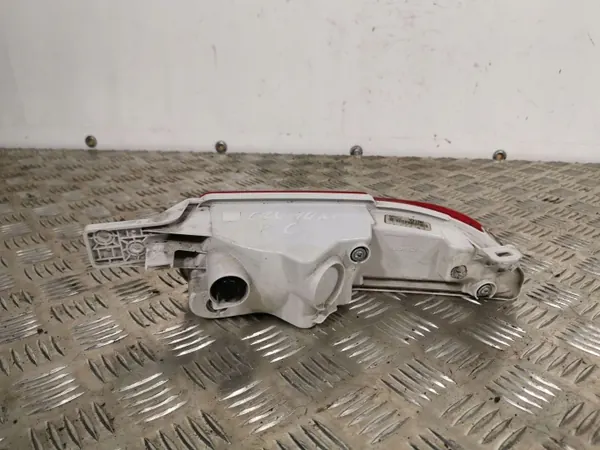 Honda CR-V takavalonheijastin OEM FBZ3469 image 4
