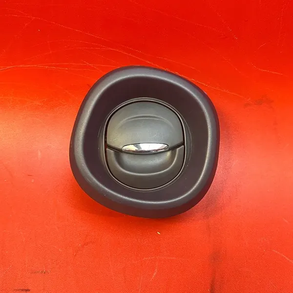 Grelha de ventilação esquerda Trafic Vivaro 1.6 DCI 2016 OEM image 2