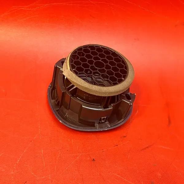 Grelha de ventilação esquerda Trafic Vivaro 1.6 DCI 2016 OEM image 3