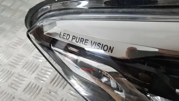 RENAULT CAPTUR I LIFT 17- OIKEA REFLEKTORILAMPPU OEM image 9