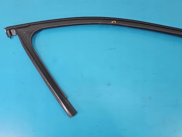 Voorlinker Deurstrook OEM A2137252700 Mercedes image 3