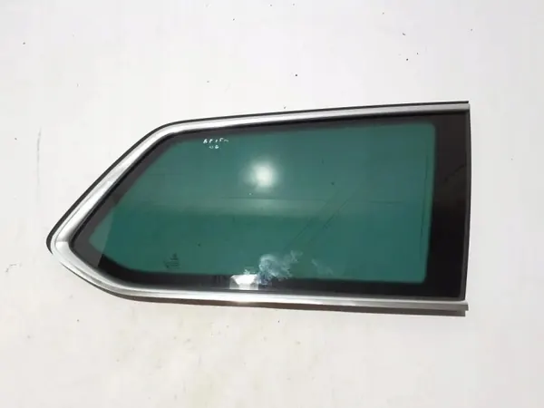 VW Passat B8 bakre karossglas OEM 3G9845298CJ image 2