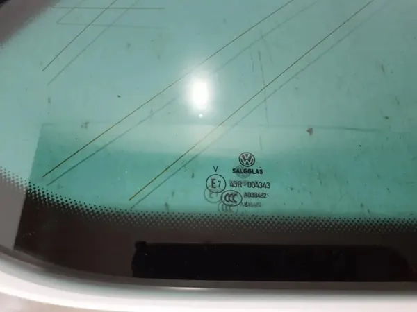 VW Passat B8 bakre karossglas OEM 3G9845298CJ image 3