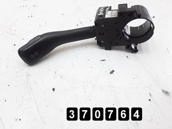 Interruptor VW Bora OEM AM-370764 - Estado Usado image 2