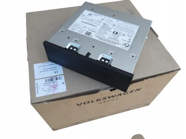 Unité Multimédia VW Golf VIII OEM 5H0035820E image 2