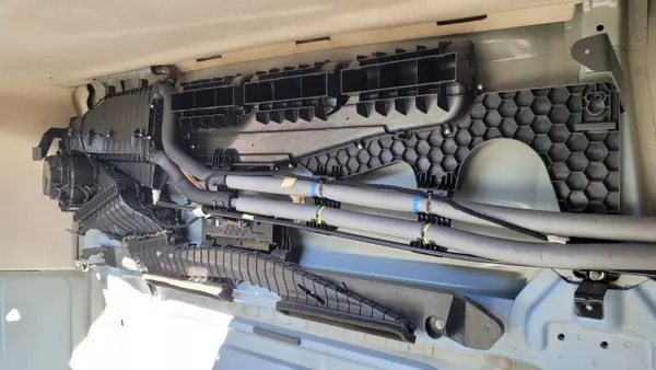 Mercedes A9608300560 extra luftkonditionering image 3