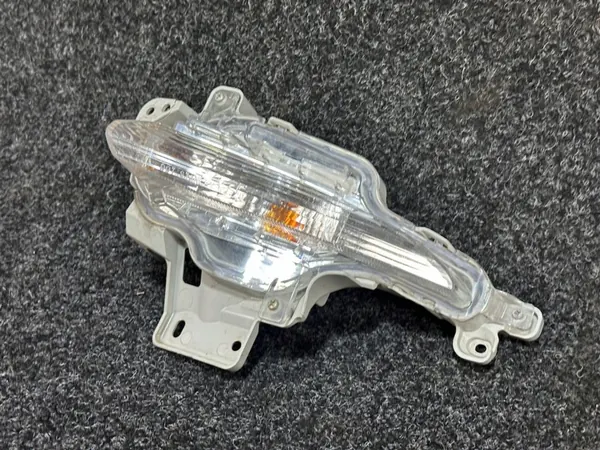 MAZDA 3 17-18 Indicador Frontal Izquierdo B63C51360A image 3