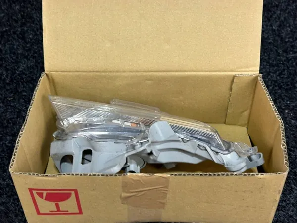 MAZDA 3 17-18 Indicador Frontal Izquierdo B63C51360A image 6