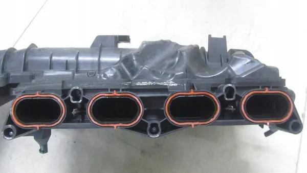 MERCEDES CLA W117 1.6 INLAATCOLLECTOR A2700900737 image 7