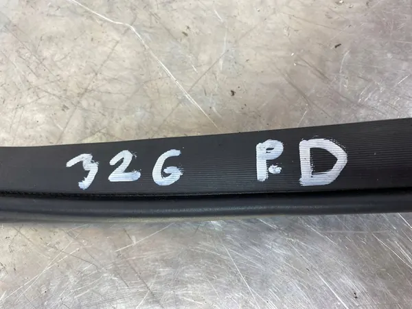 2021 SsangYong Korando Vedação da porta dianteira FOB49268 image 2