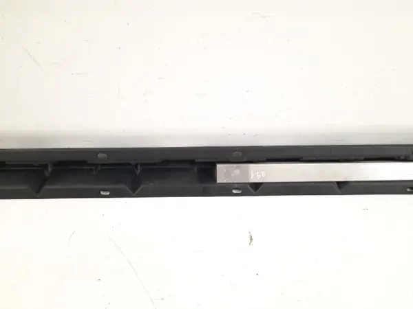 Support de seuil BMW X5 E53 OEM 8408710 image 4