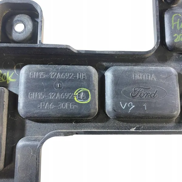 Soporte de unidad de control motor Ford OEM GN1512A692EA image 6