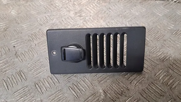 Grelha de ventilação RENAULT TRAFIC III 2.0 DCI 2022 788555196R image 2