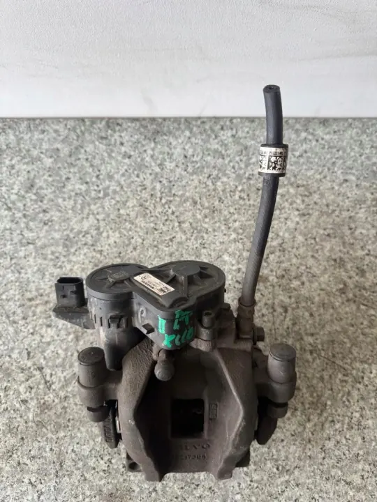 Bromsok höger bak OEM 32217364 Volvo XC60 II image 9