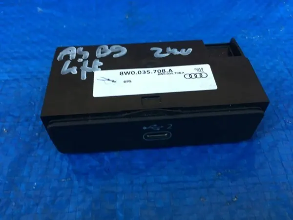 Audi USB-portti OEM 8W0035708A A4 B9/A5 8W:lle image 2
