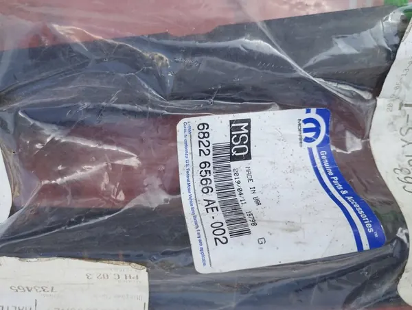 Suporte deslizante de para-choque Dodge Charger image 2