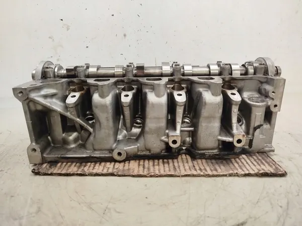 Cabeza de motor Renault Nissan 1.5 DCI 949716F0 image 8