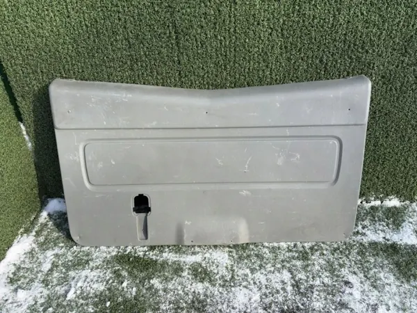 Opel Vivaro Kofferraumabdeckung OEM 91165790 - Gebraucht image 2