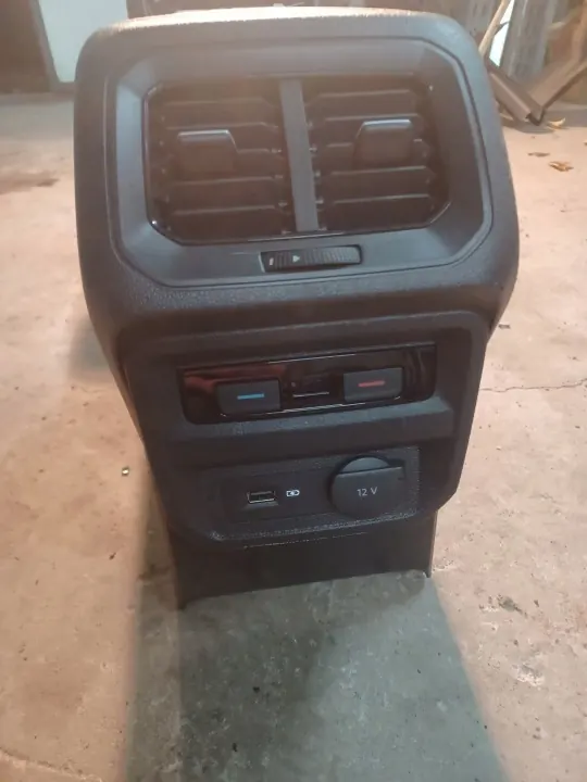 OEM 87889090 Armstöd Läder för Tiguan II image 3