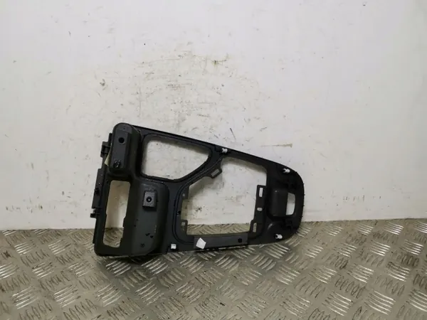 Cadre gauche Jeep Cherokee OEM FOB13823 - Occasion image 3