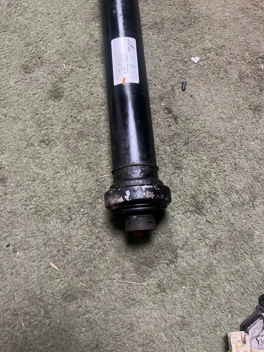 Drivaxel VW Touareg II 3.0 TDI image 2