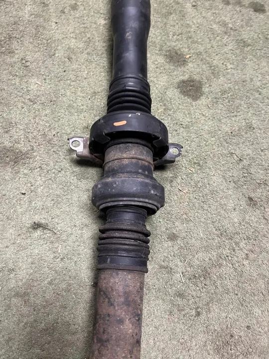 Drivaxel VW Touareg II 3.0 TDI image 5