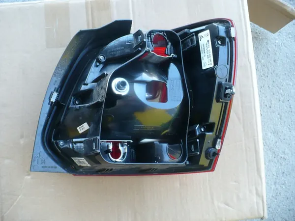 Luz Trasera Izquierda VW Polo V image 2