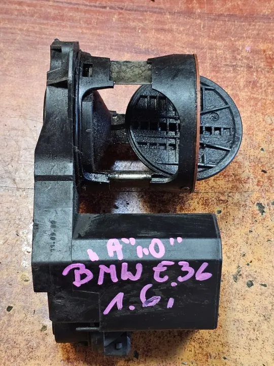 Válvula DISA usada OEM 1247202 para BMW E36 1.6i image 2