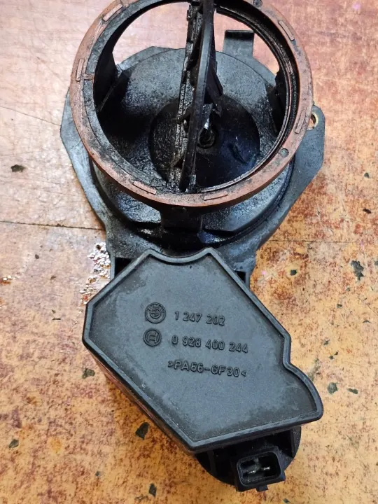 Válvula DISA usada OEM 1247202 para BMW E36 1.6i image 4