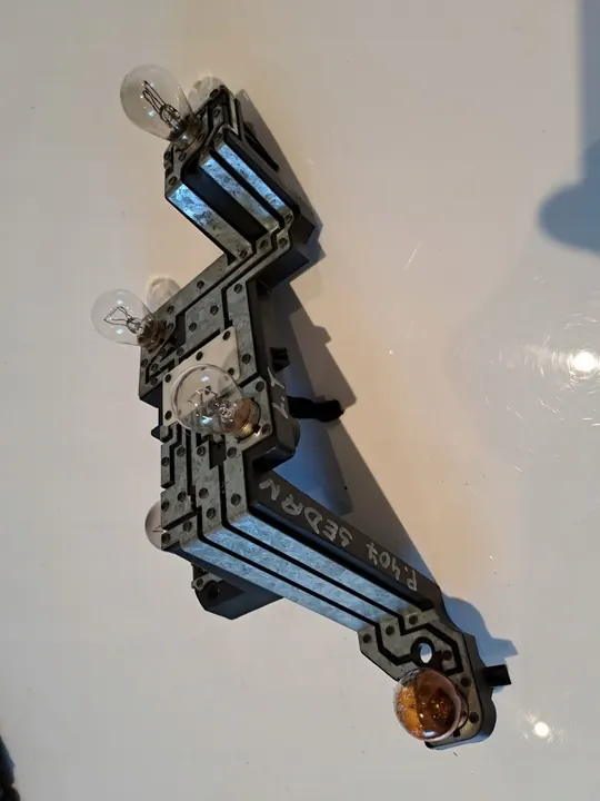 PEUGEOT 407 Insert de lampe arrière gauche OEM EU l.t kostka image 1