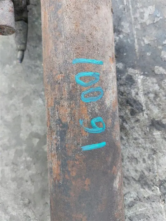 Cylindre hydraulique pour élévateur Renault Midlum image 2