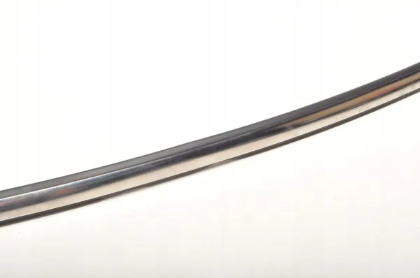 Moldura Cromada Capô MINI OEM 396704 - Usado image 4