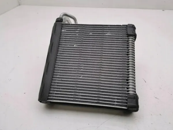 Heizungskern Audi A1 2019 OEM AMD119534 image 2