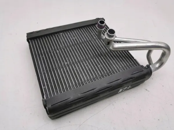 Heizungskern Audi A1 2019 OEM AMD119534 image 4