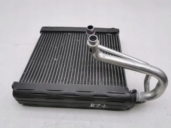 Heizungskern Audi A1 2019 OEM AMD119534 image 6