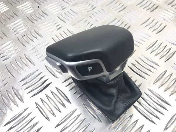 Audi A4 B9 Schaltknauf OEM 10010302400 image 2