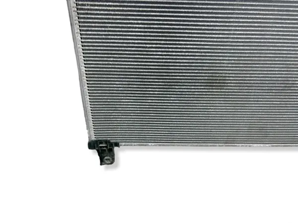 Condenseur AC Honda CR-V 2021 OEM AMD228848 image 3