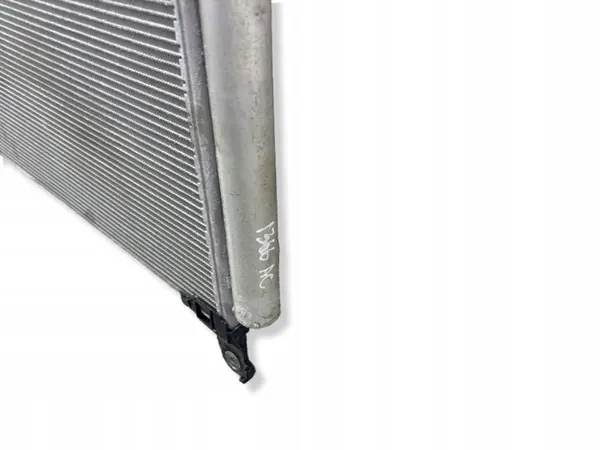 Condenseur AC Honda CR-V 2021 OEM AMD228848 image 7