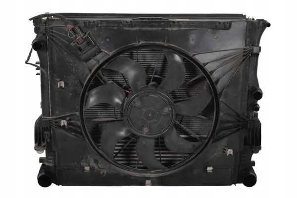 Piezas de refrigeración Mercedes-Benz Vito Tourer A4475000001 image 2