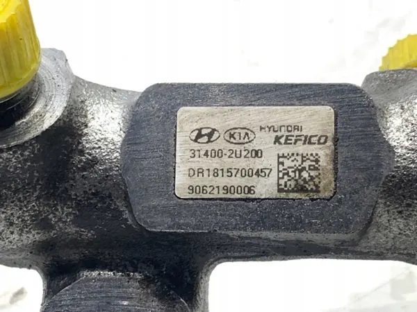 Einspritzschiene OEM 31400-2U200 mit Sensor für Kia Ceed image 4