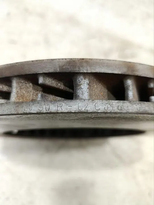 Porsche OE 218391 Vorderer Bremsscheibe für Panamera 2018 image 4