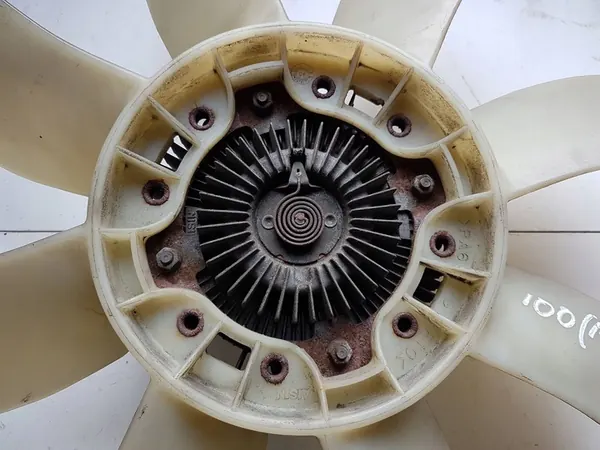 2001 Toyota Land Cruiser Wiskoza wentylatora image 5