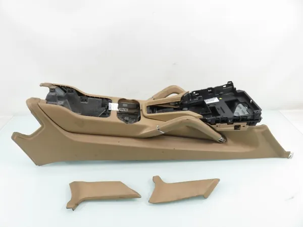 Porsche Cayenne II Midden Tunnel Afdekking OEM 7P5864089 image 2